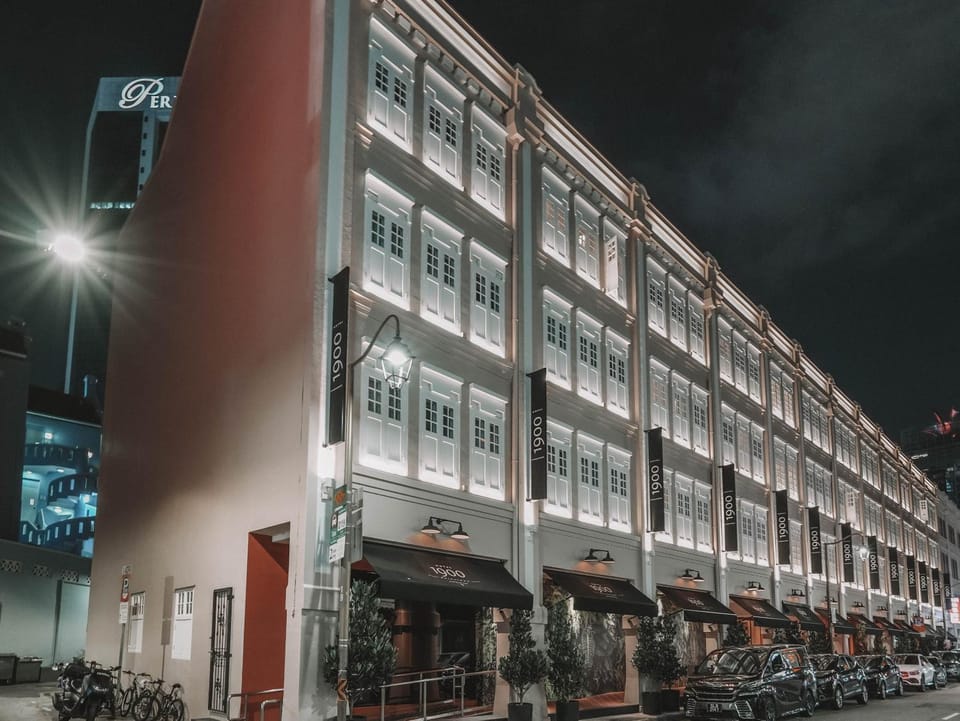 Property building, Facade/entrance
