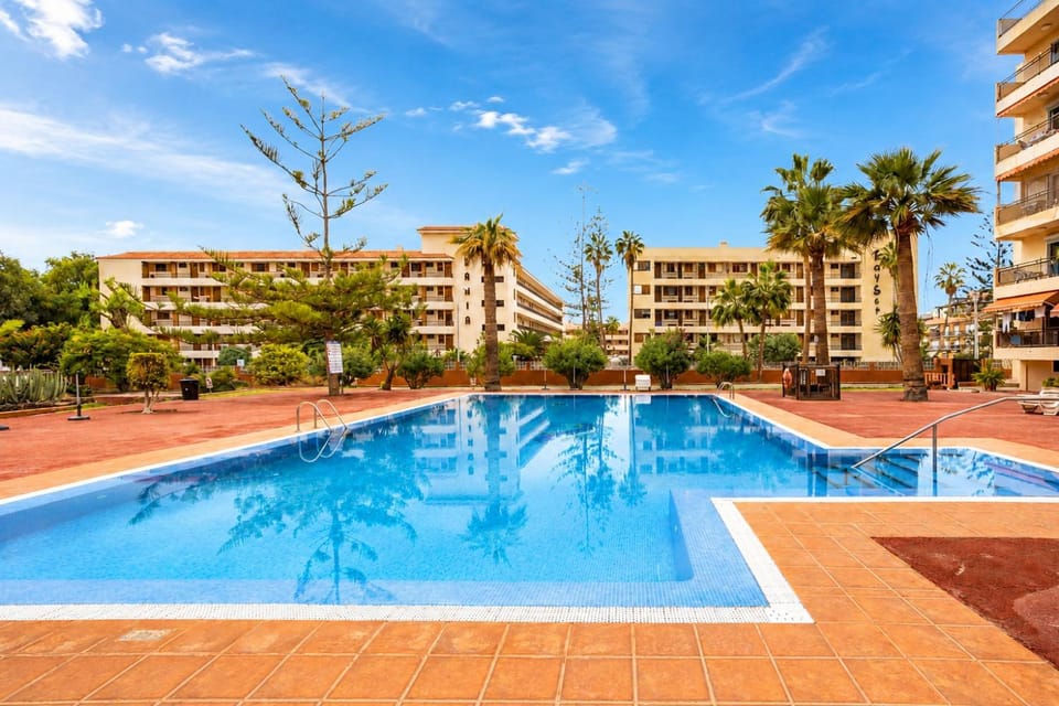 Home2Book CrisSol Los Cristianos Pool Retreat Apartment in Los Cristianos