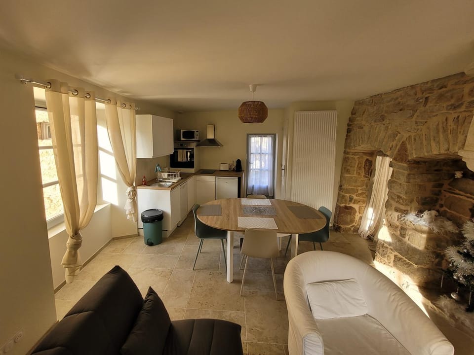 Maisonette House in Occitanie