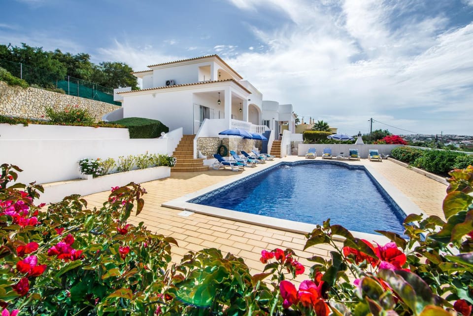 Villa Toriba Villa in Guia