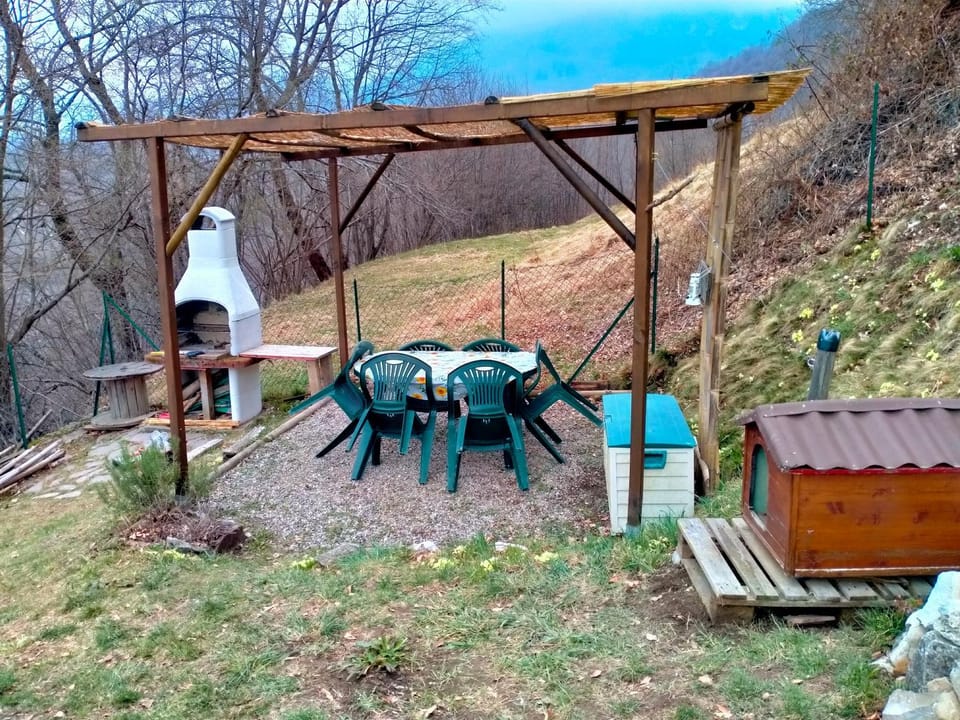 Panoramic lake view home's Giulia Apartment in Canton of Ticino