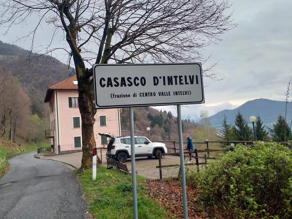 Panoramic lake view home's Giulia Apartment in Canton of Ticino