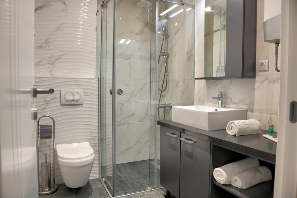 Bathroom, Bathroom