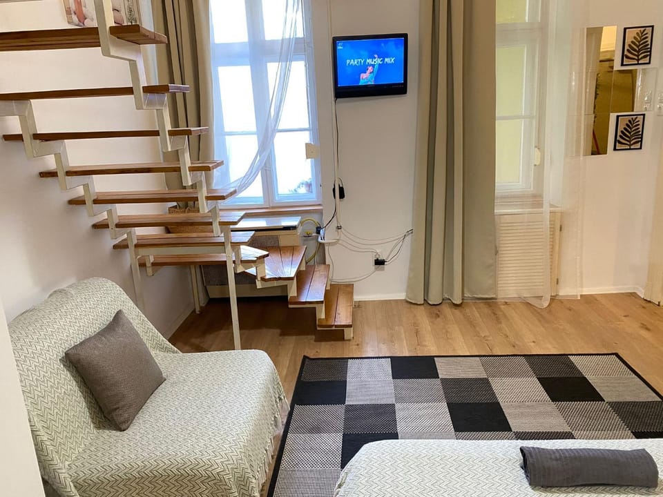 Nefelejcs near the Keleti railway station Apartment in Budapest