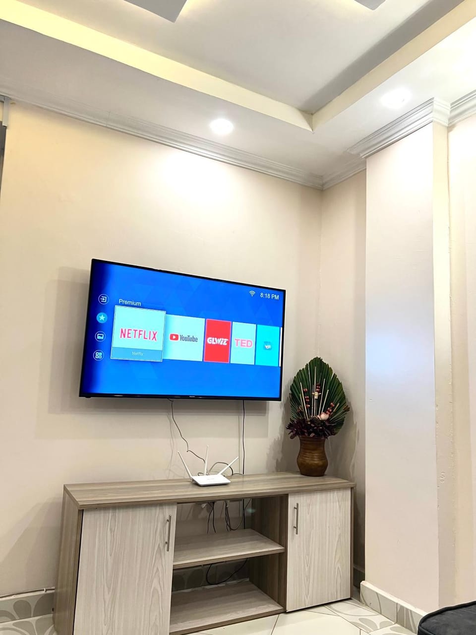 TV and multimedia, Evening entertainment