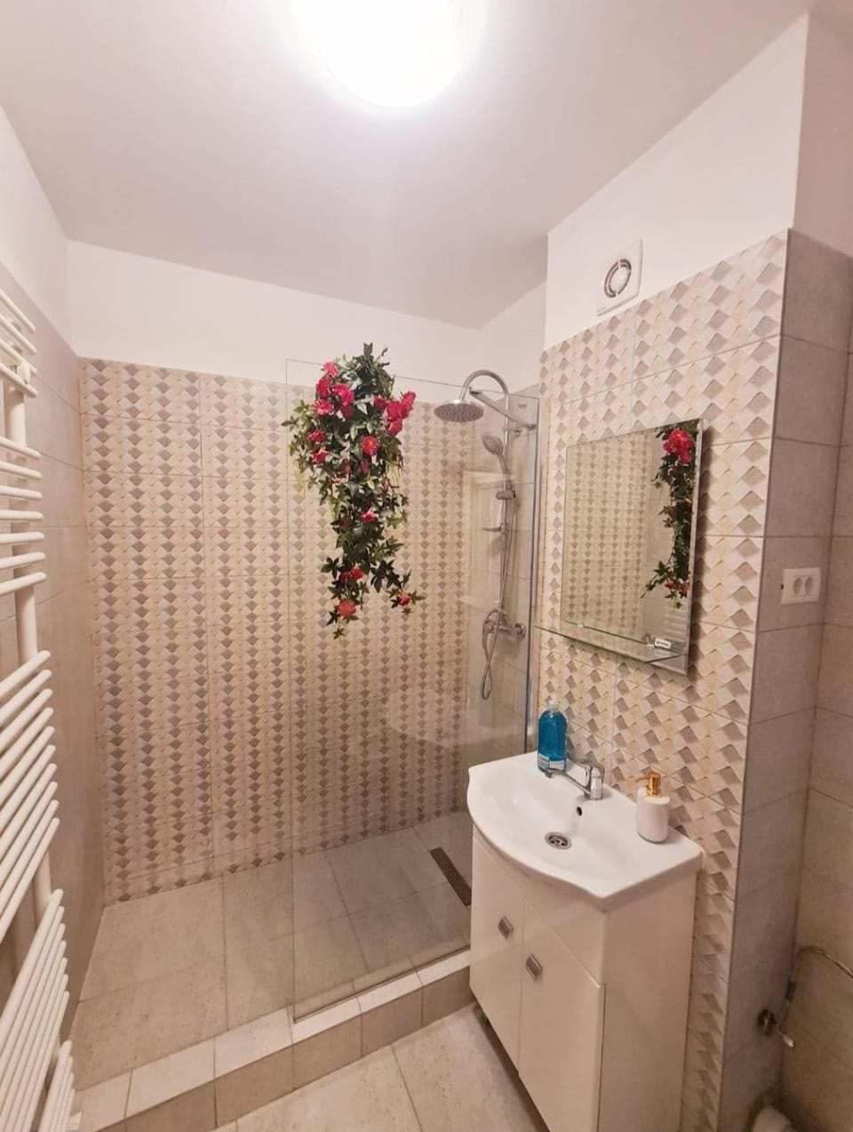 RANGA Green Studio Apartment in Bucharest