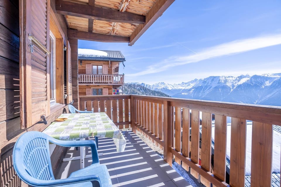 Chalet Weisshorn 3 Apartment in Canton of Valais
