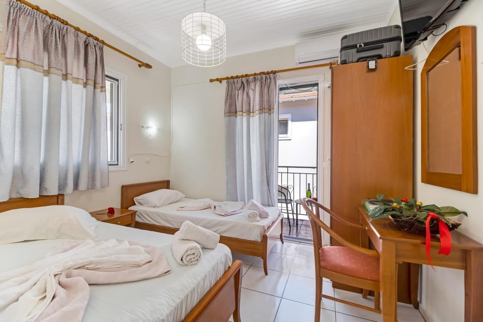 Property building, Living room, Bedroom