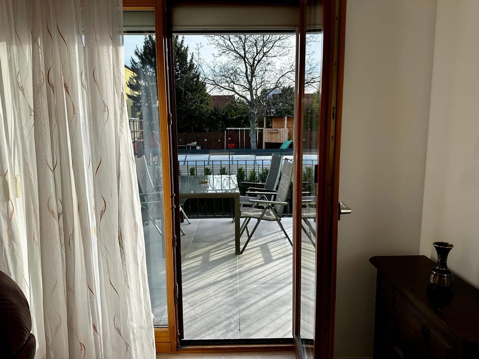 Balcony/Terrace, Living room
