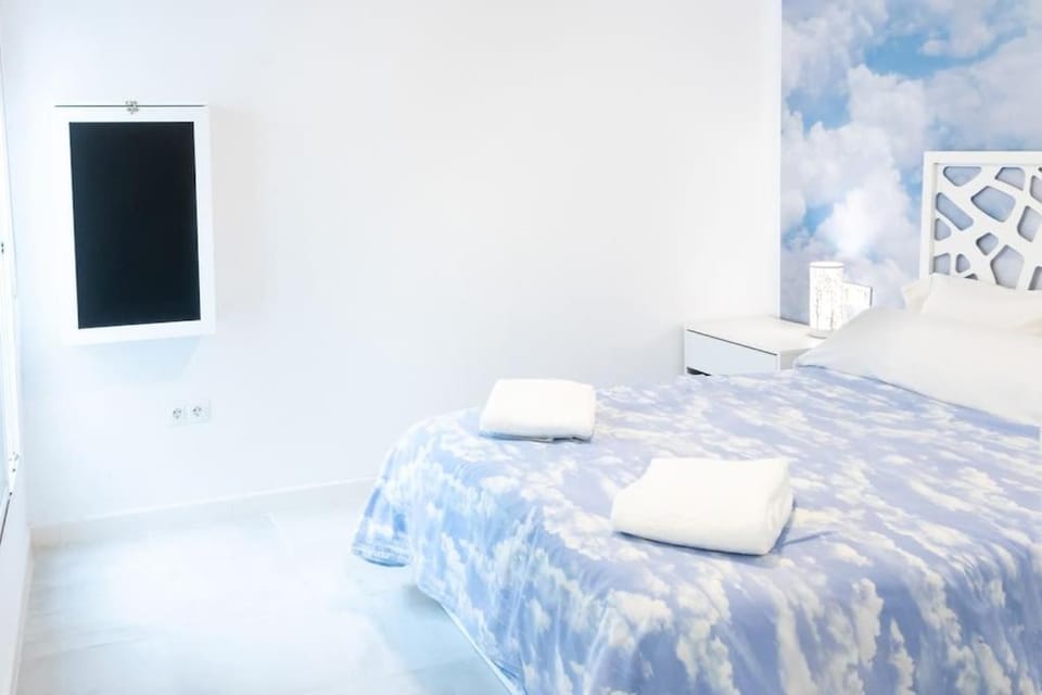 Apartamento completo a 5 minutos estación tren. Apartment in Cordoba