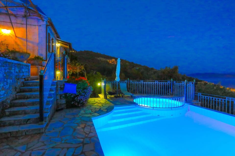 Night, Swimming pool