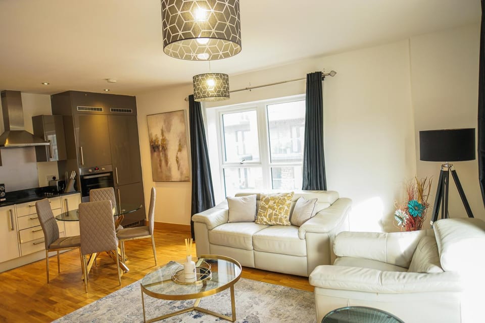 DARTFORD LUXURY 2 BED APARTMENT Apartment in Dartford