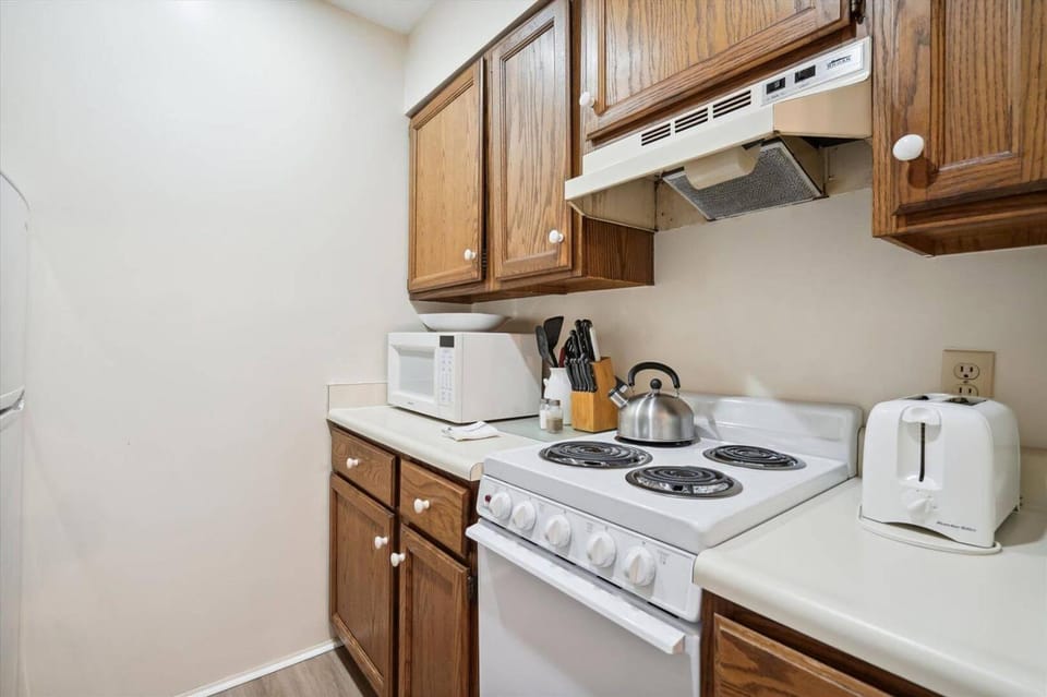 102 Cedarbrook One bedroom Queen Suite Hotel in Killington