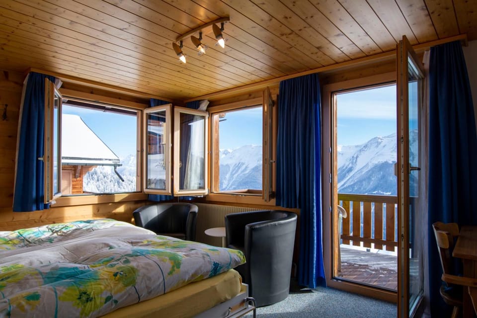 Chalet Weisshorn 5 Apartment in Canton of Valais