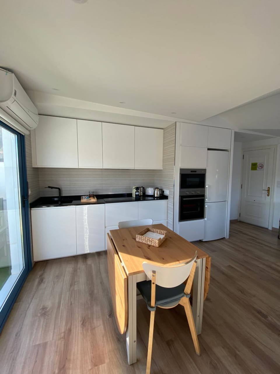 Dining area, kitchen, kitchen