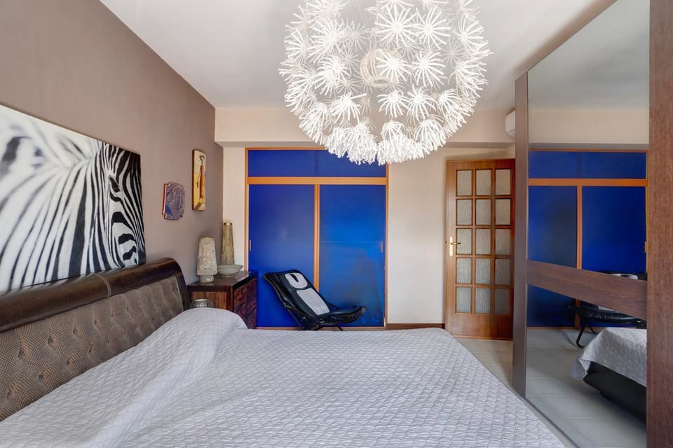 Living room, Bedroom