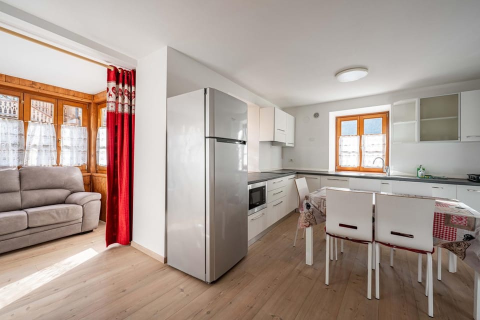 Living room, kitchen