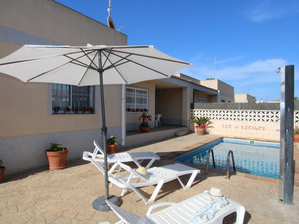 Casa cerca del mar con piscina privada, wifi gratis, aire acondicionado opcional, admite mascotas - ES-184-43 House in Baix Ebre