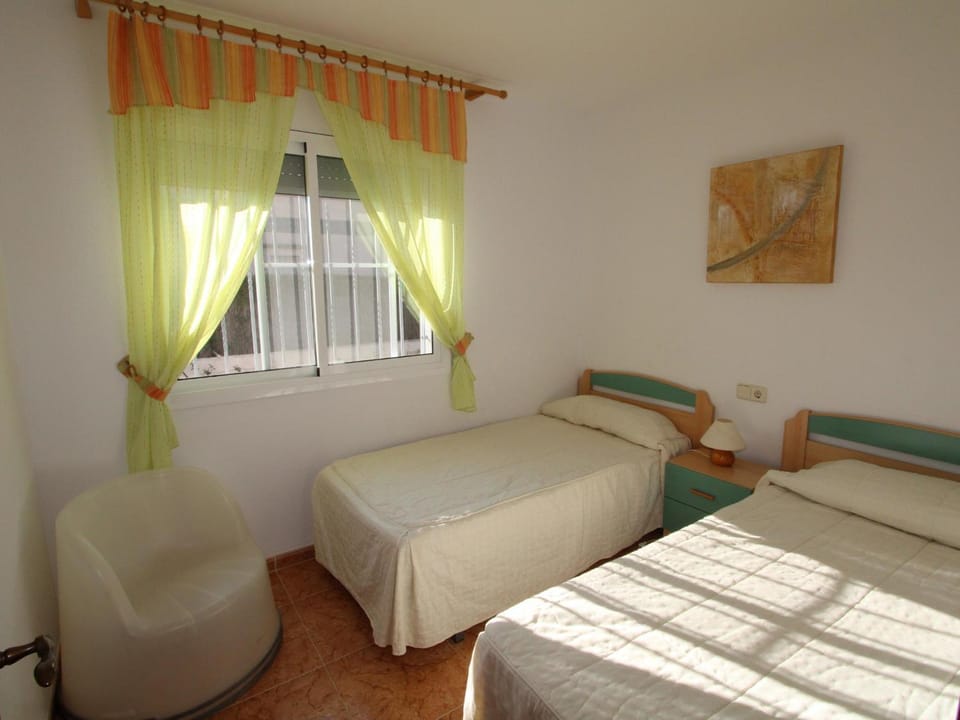 Casa cerca del mar con piscina privada, wifi gratis, aire acondicionado opcional, admite mascotas - ES-184-43 House in Baix Ebre