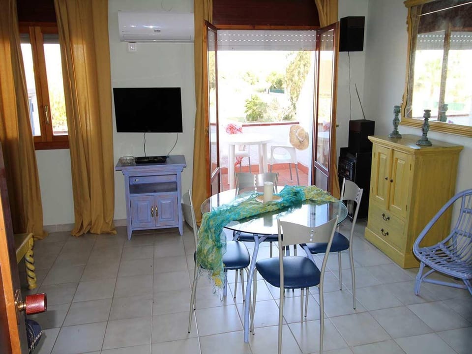 Perfecto apartamento cerca del mar, ¡Mascotas bienvenidas! WiFi gratis, aire acondicionado opcional - ES-184-41 Apartment in Baix Ebre