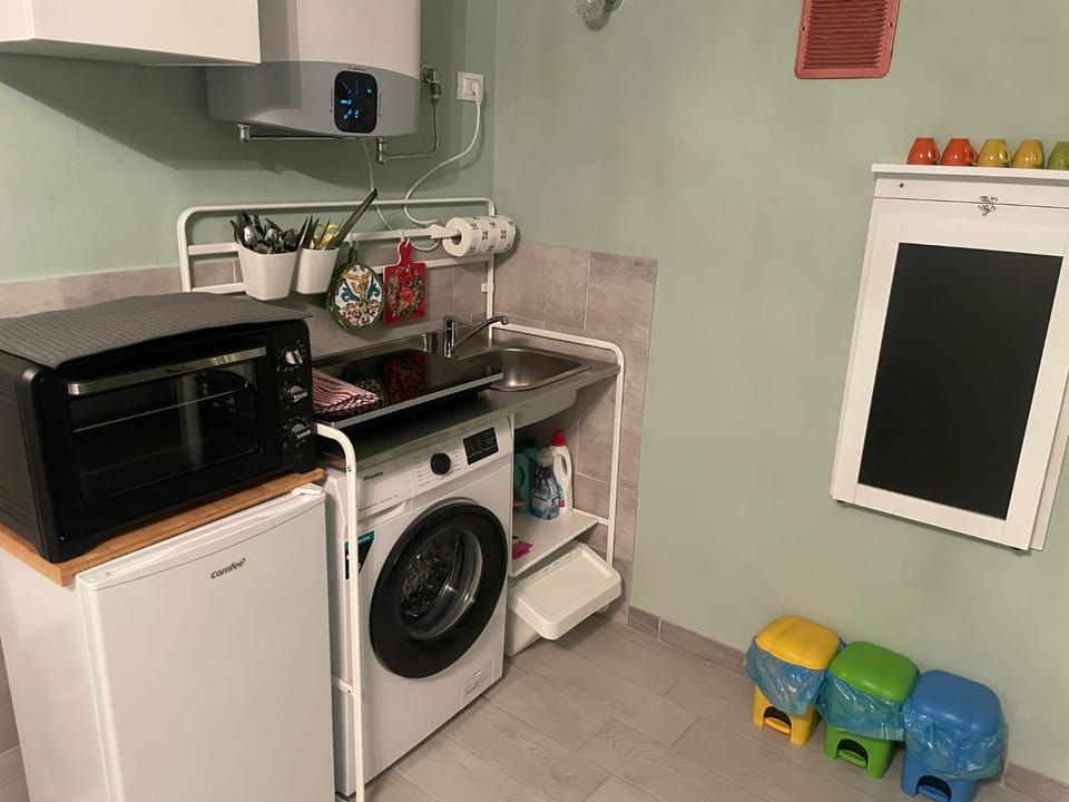 Kitchen or kitchenette, dishwasher, minibar, pet friendly, stove, washing machine