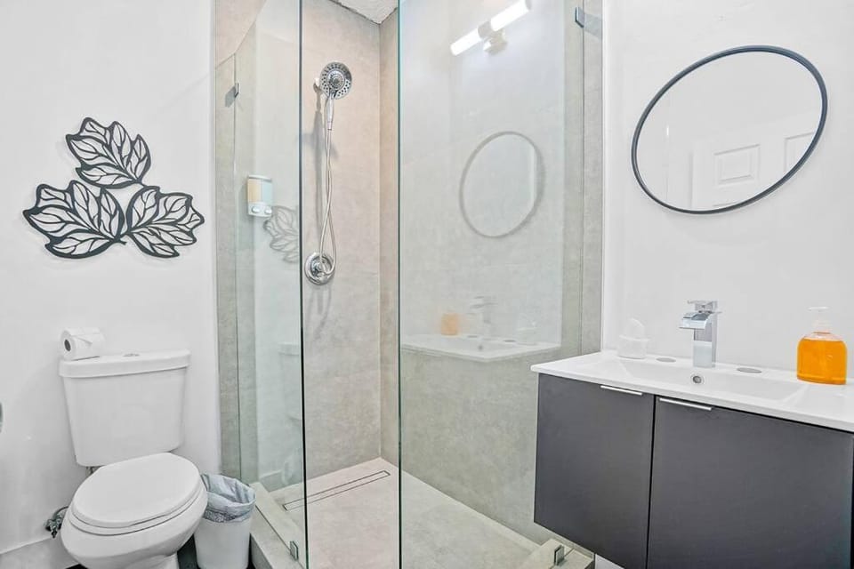 River House 4BR, Pool, bbq, big yard House in Miami