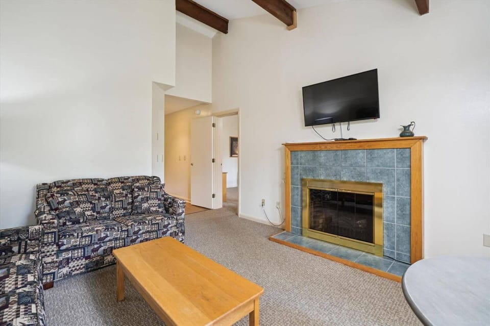 Cedarbrook Two bedroom Suite 20304 Hotel in Killington