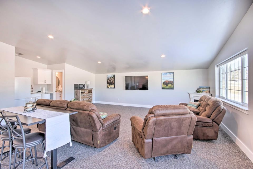 Joliet Studio < 36 Mi to Red Lodge Mountain! Apartment in Montana