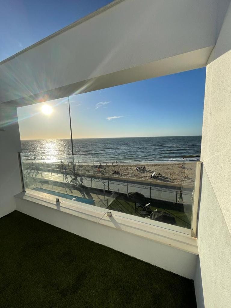 Tríplex Cruz del Mar Beach, Apartamentos Living Sur Apartment in Chipiona