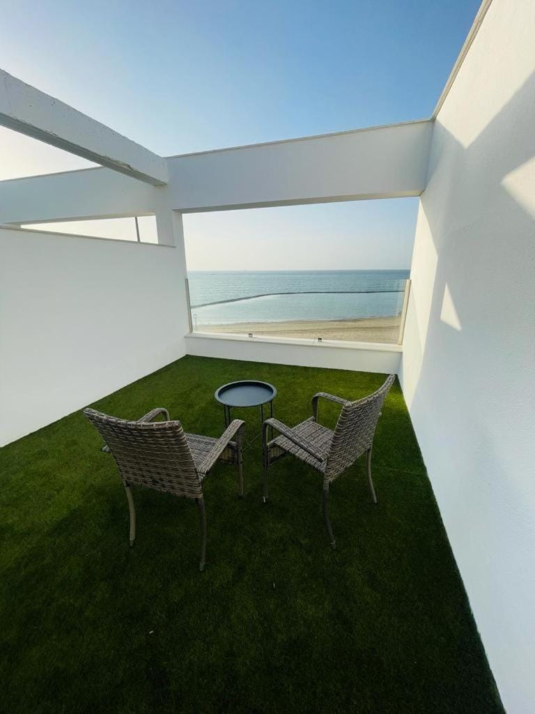 Tríplex Cruz del Mar Beach, Apartamentos Living Sur Apartment in Chipiona