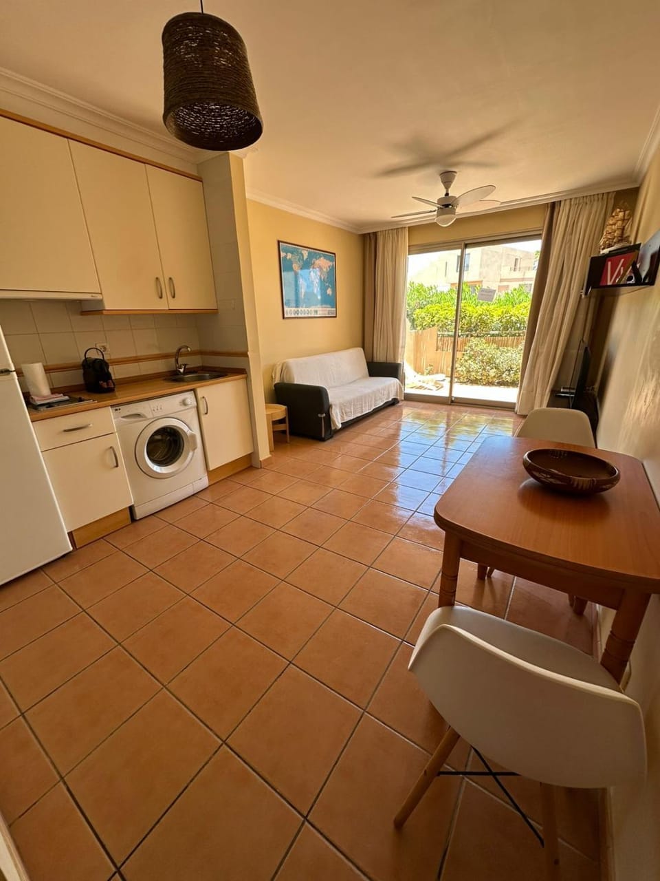 Kitchen or kitchenette, Living room, Seating area, washing machine