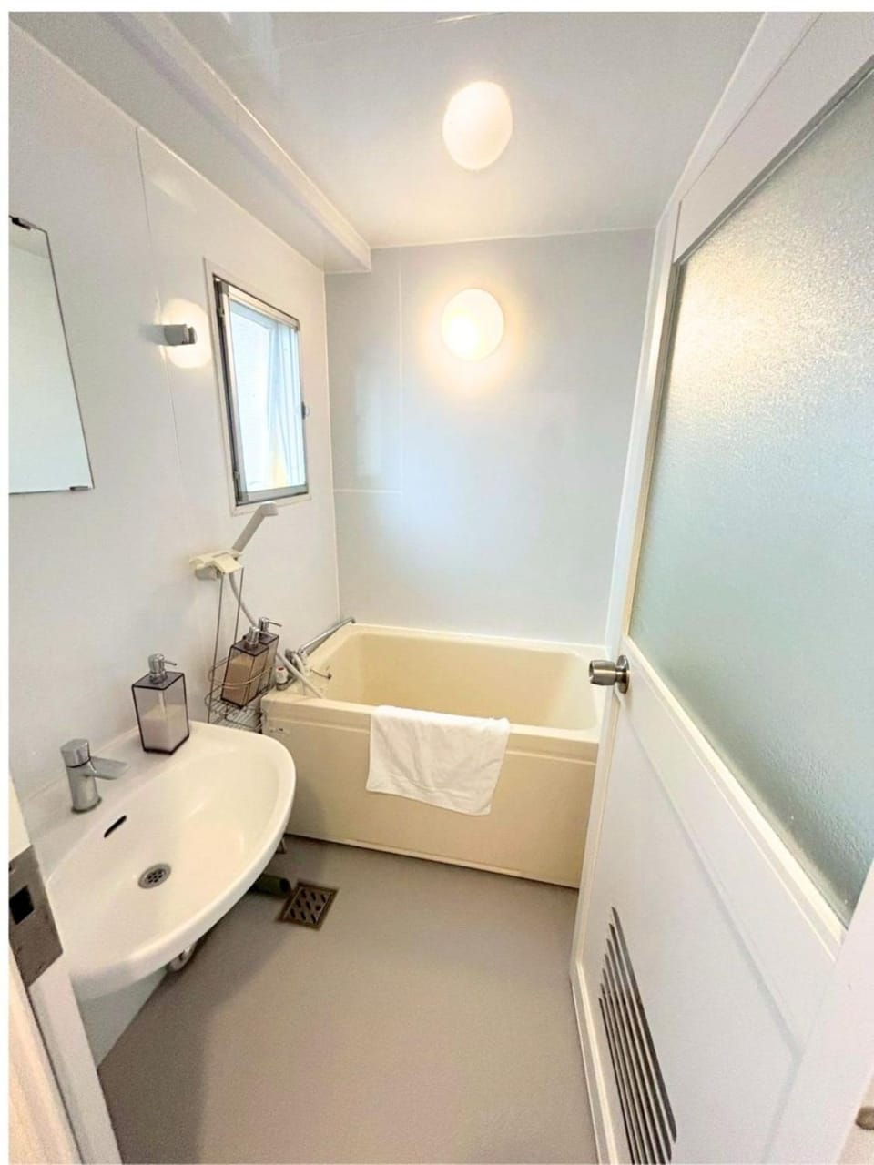 Amber Iidabashi - Vacation STAY 90542v Apartment in Shinjuku