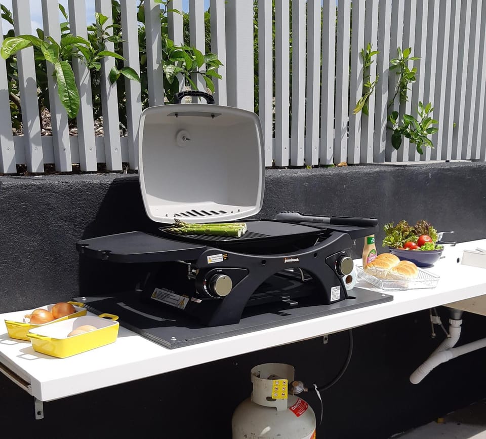 BBQ facilities, BBQ facilities
