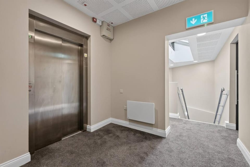Castle Buildings Serviced Apartments Apartment in Belfast