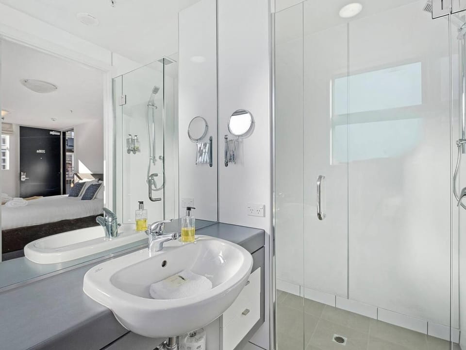 Marina Gem - Lakefront 3 Bedroom Apartment Apartment in Queenstown