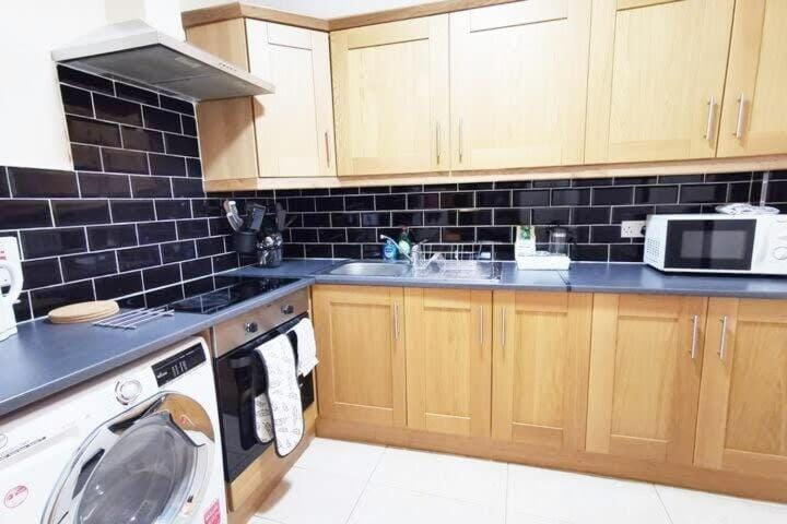 Very Central 1bed new refurbish Apartment in Dublin