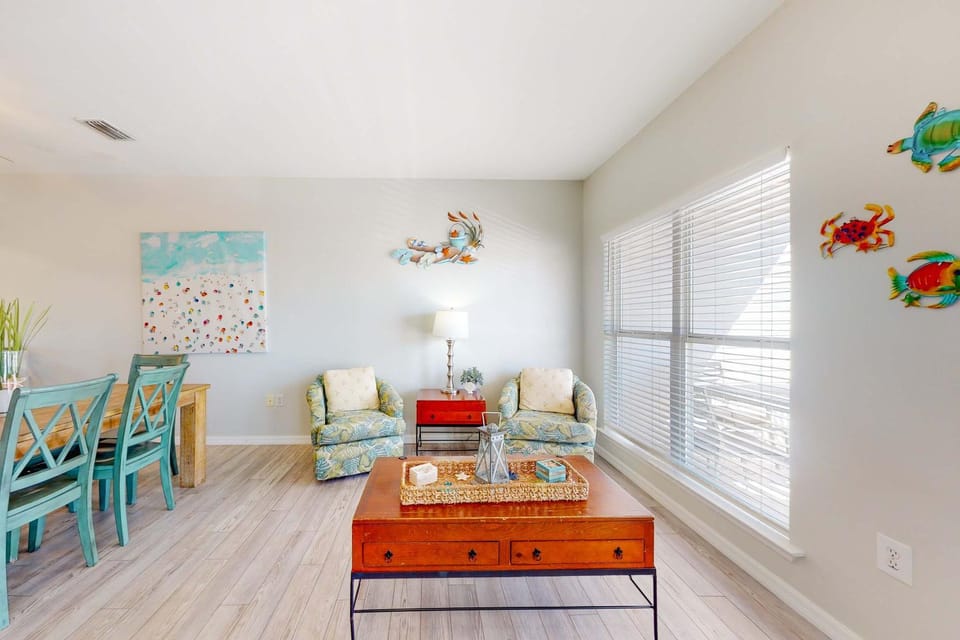 Sun & Sea House in West Beach