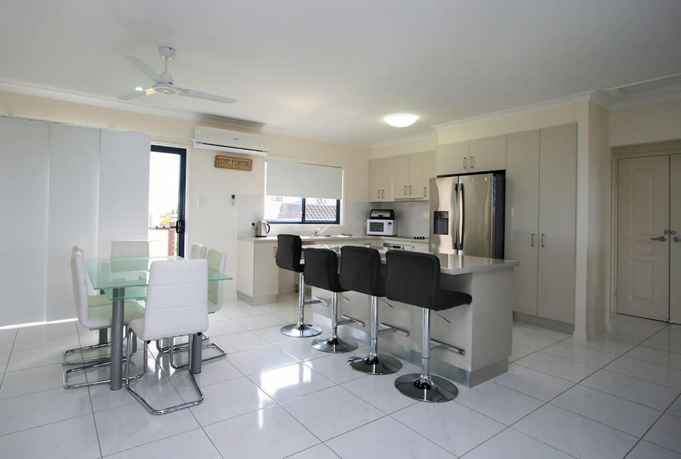 17 Sea Esplanade House in Elliott Heads
