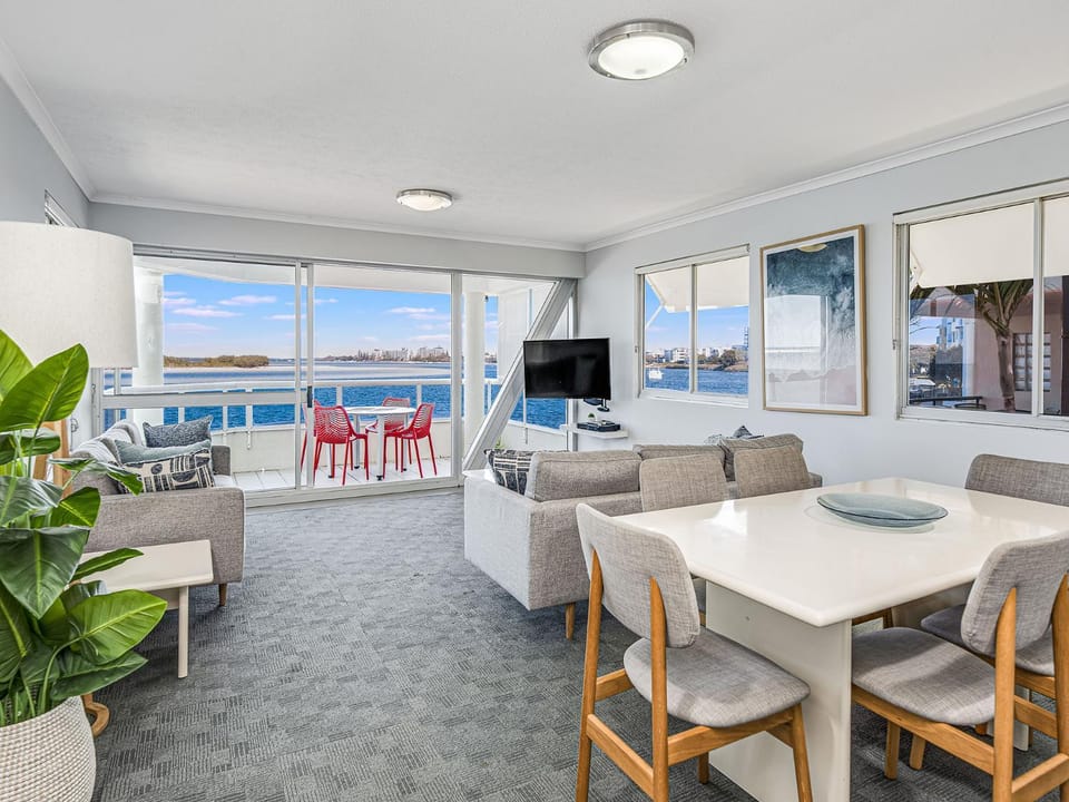 TV and multimedia, Balcony/Terrace, Living room, Seating area, Dining area, Sea view, Sea view
