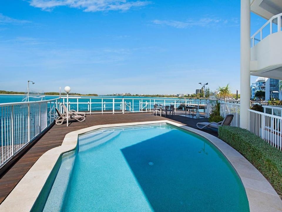 Natural landscape, View (from property/room), Balcony/Terrace, Pool view, Sea view, Swimming pool