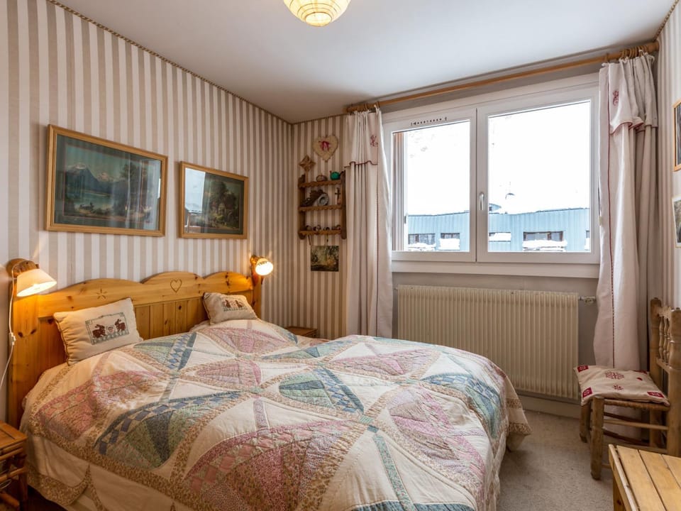 Charmant appartement rénové avec balcon sud, proche des pistes et commodités à Val-d'Isère - FR-1-694-105 Apartment in Val dIsere
