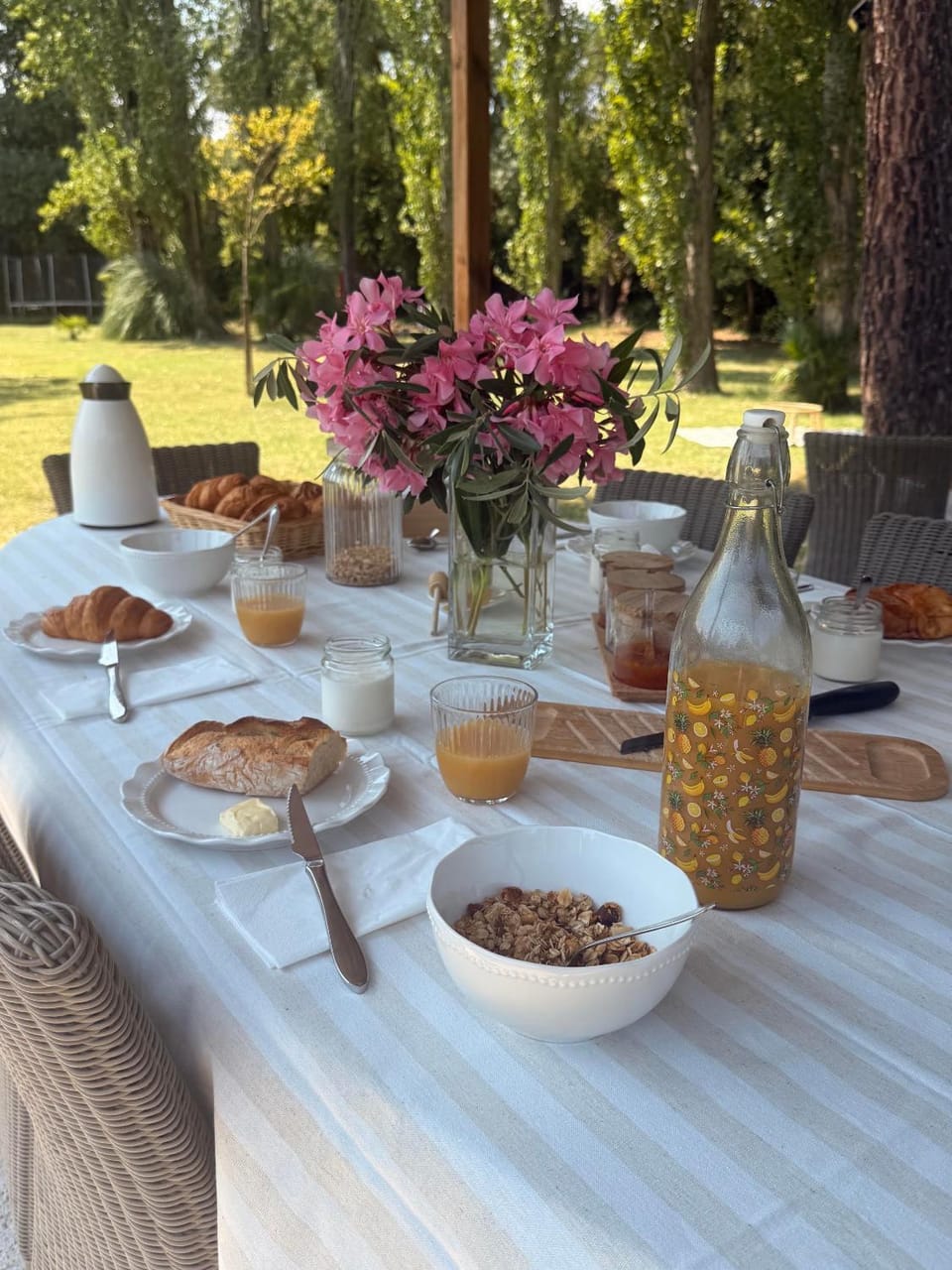 Garden, Dining area, Breakfast