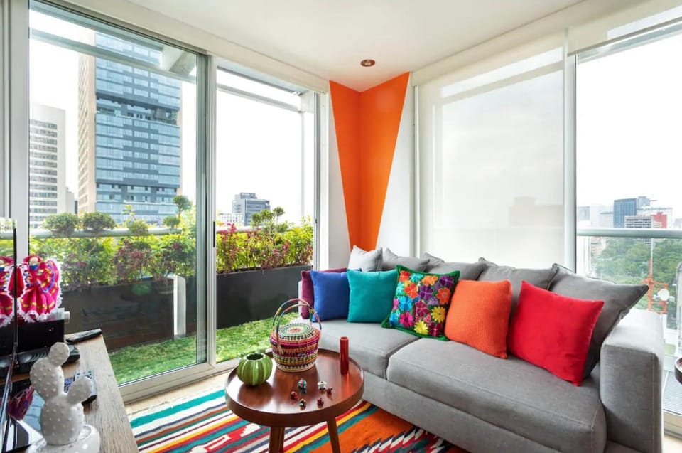 Balcony/Terrace, Living room, City view