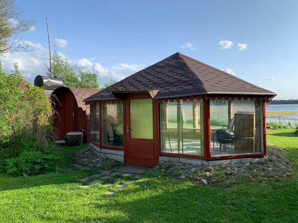 Garden, Sauna