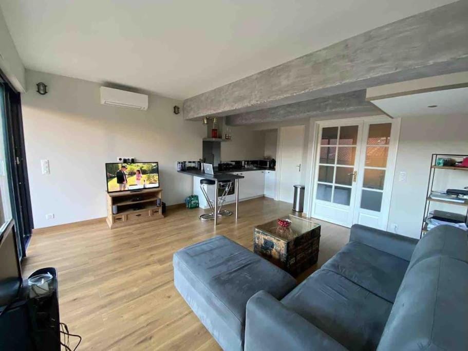 Villefranche sur mer, bel appartement, vue mer Apartment in Villefranche-sur-Mer