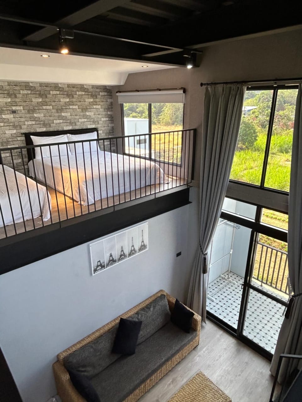 琉球鳥巢旅店 Bed and Breakfast in Kaohsiung