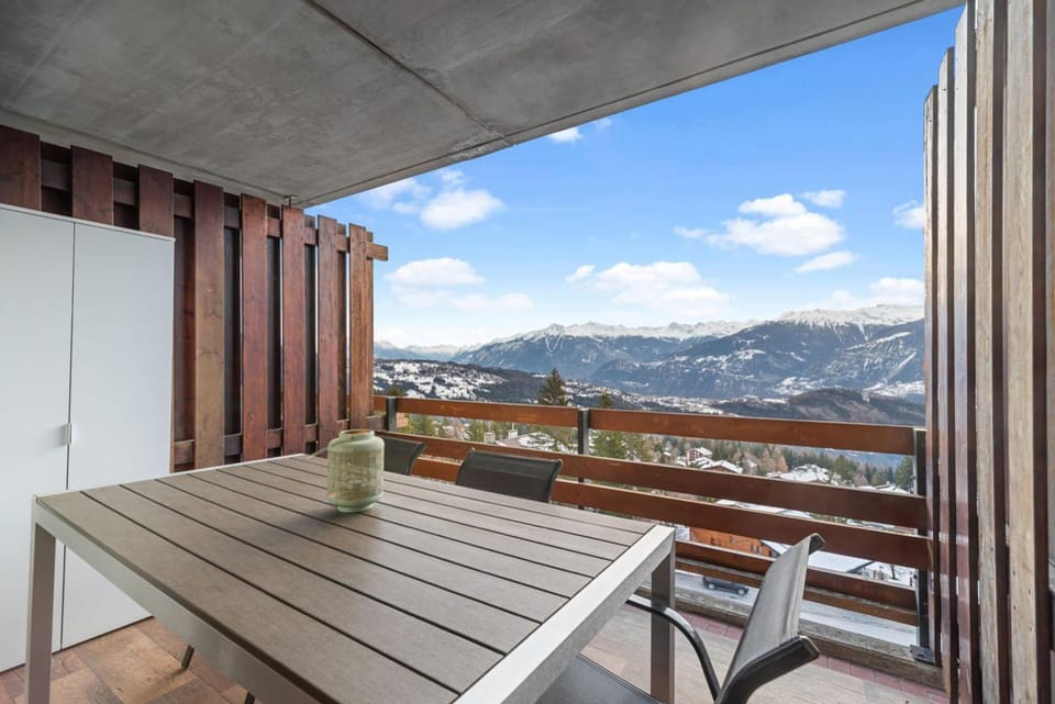View (from property/room), Balcony/Terrace