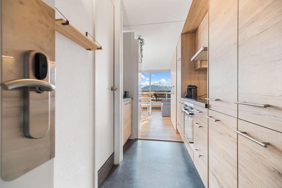 storage, kitchen