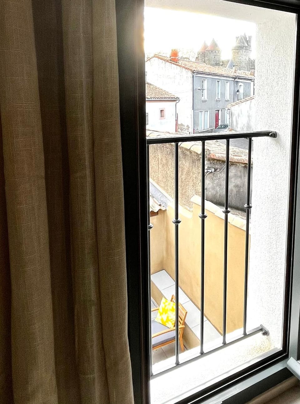View (from property/room), City view