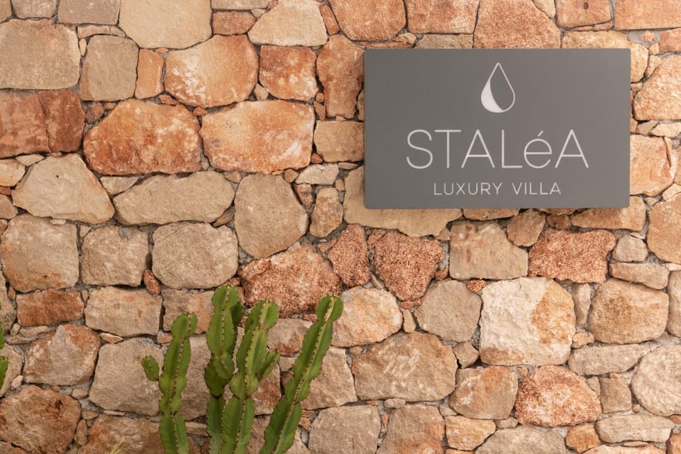 Property logo or sign, Logo/Certificate/Sign